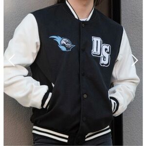 INSERT COIN Demon's Souls Slayer Of Demons Varsity Jacket Unisex L RARE